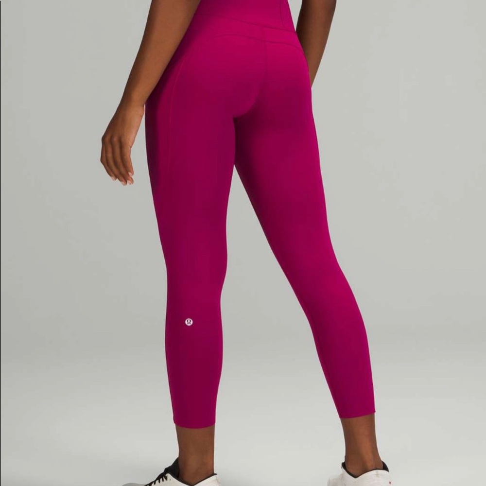 Lululemon leggings size 6